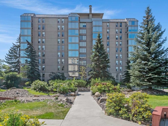 ##903 4555 Varsity Lane NW, Calgary, Alberta, T3A 2V6