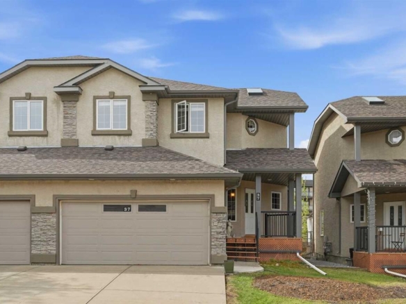 37 Prominence Park SW, Calgary, Alberta, T3H 4K8