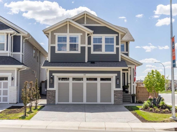 141 Magnolia Manor SE, Calgary, Alberta, T3M 3H9