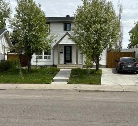 23 Falsby Place NE, Calgary, Alberta, T3J 1B9