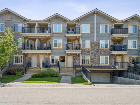 229 Mckenzie Towne Lane SE, Calgary, Alberta, T2Z 0C3
