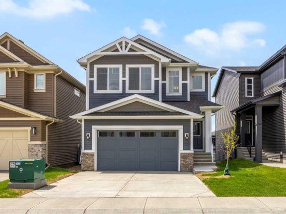 74 Lucas Place NW, Calgary, Alberta, T3P 2E5