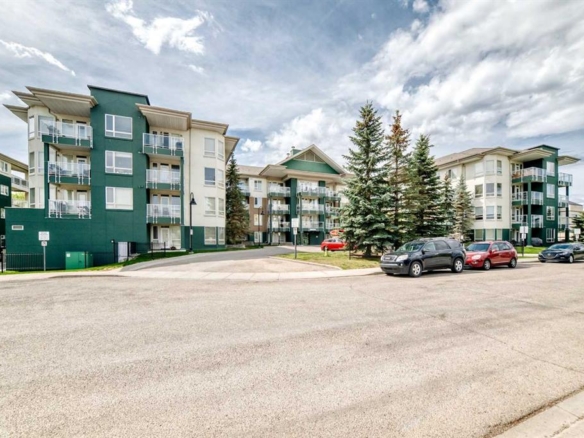 #410 3111 34 Avenue NW, Calgary, Alberta, T3R 1X8