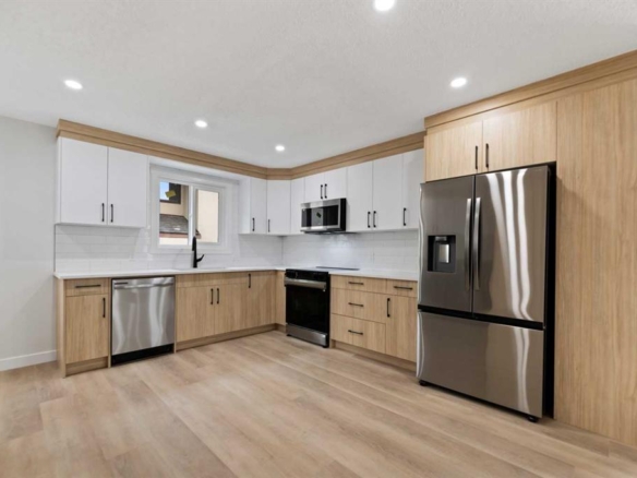 2031 24 Avenue NE, Calgary, Alberta, t2e8h4