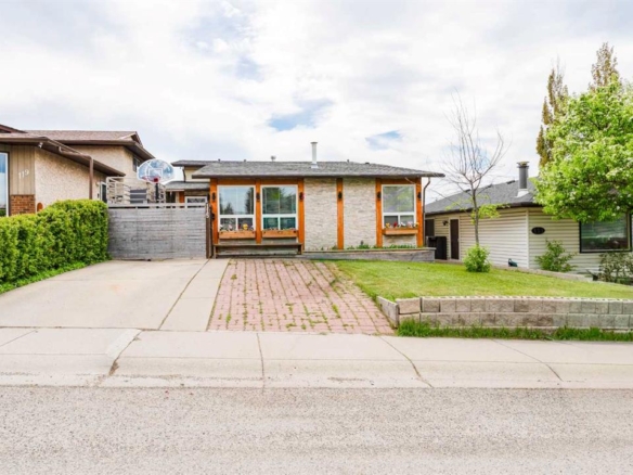 115 Maunsell Close NE, Calgary, Alberta, T2E 7C1