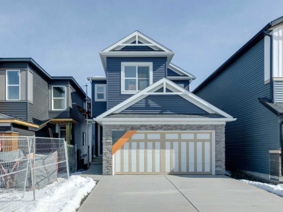 38 Annette Green NW, Calgary, Alberta, T3R2B5