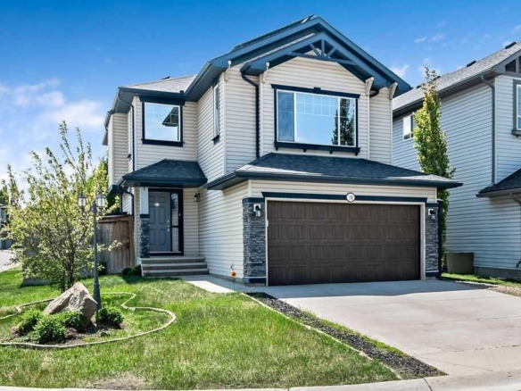 158 New Brighton Lane SE, Calgary, Alberta, T2Z 0E3