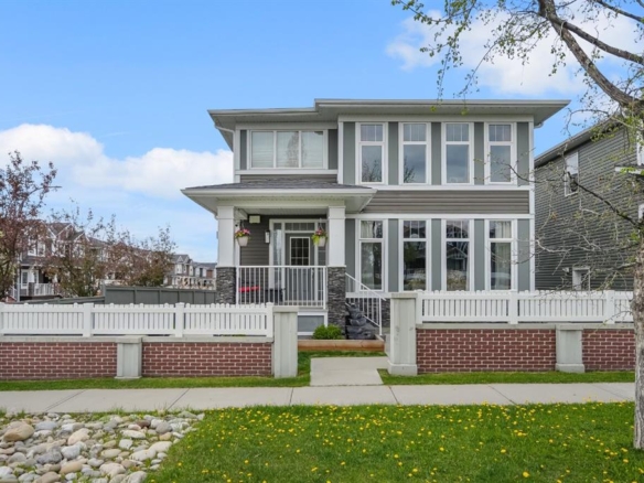 25 Redstone Path NE, Calgary, Alberta, T3N 0K2