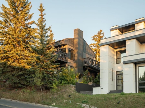 618 10 Street NE, Calgary, Alberta, T2E 4M9