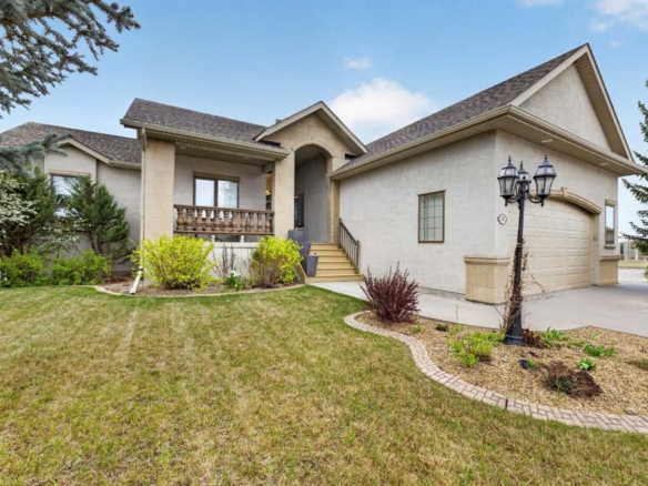 23 Lake Ridge, Olds, Alberta, T4H 1W6