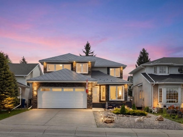 439 Douglas Woods Drive SE, Calgary, Alberta, T2Z2H1