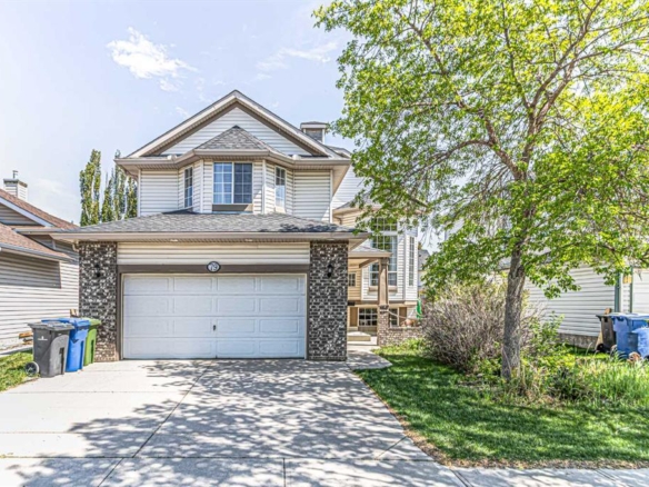 79 West Lakeview Passage, Chestermere, Alberta, T1X 1E7