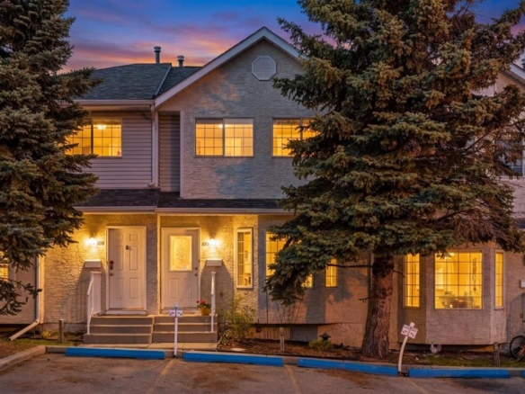 105 Bedford Manor NE, Calgary, Alberta, T3K 4B8