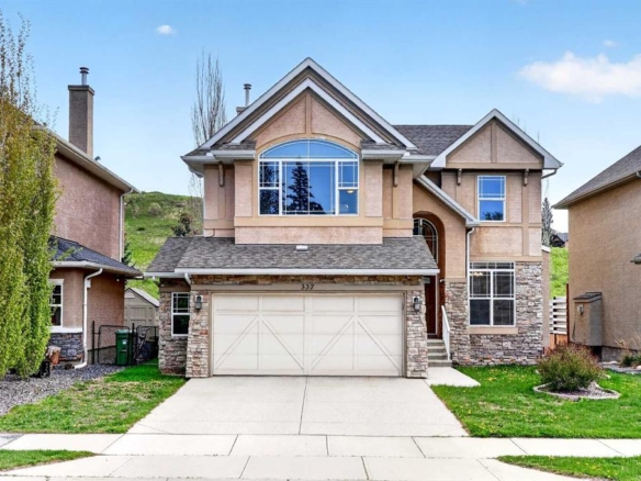 337 Discovery Ridge Boulevard SW, Calgary, Alberta, T3H 5T6
