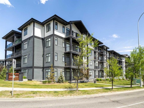 #205 10 Sage Hill Walk NW, Calgary, Alberta, T3R 1X9