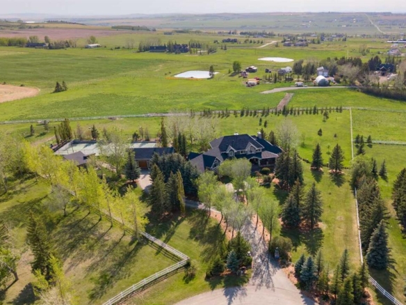 402041 28 Street E, Rural Foothills County, Alberta, T1S 6C3