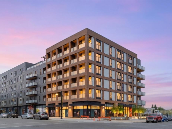 #233 3107 Warren Street NW, Calgary, Alberta, T3B0M2