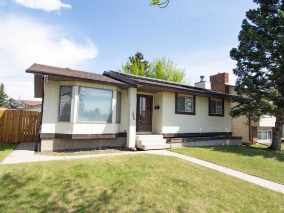 340 Templeton Circle NE, Calgary, Alberta, T1Y 4L7