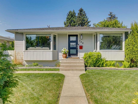 748 Archwood Road SE, Calgary, Alberta, T2J1C2