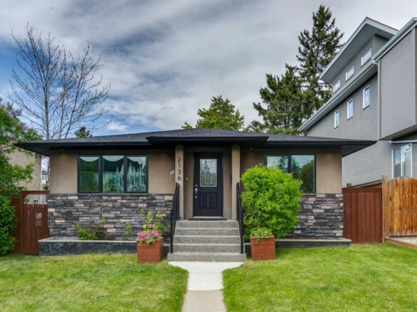 2136 26 Avenue SW, Calgary, Alberta, T2T1E6