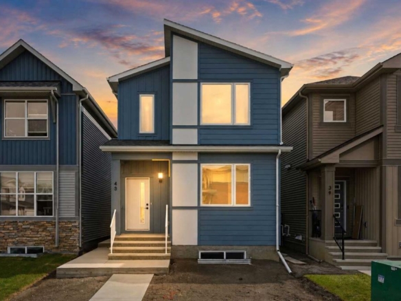 43 Belvedere Crescent SE, Calgary, Alberta, T2A 7Z9