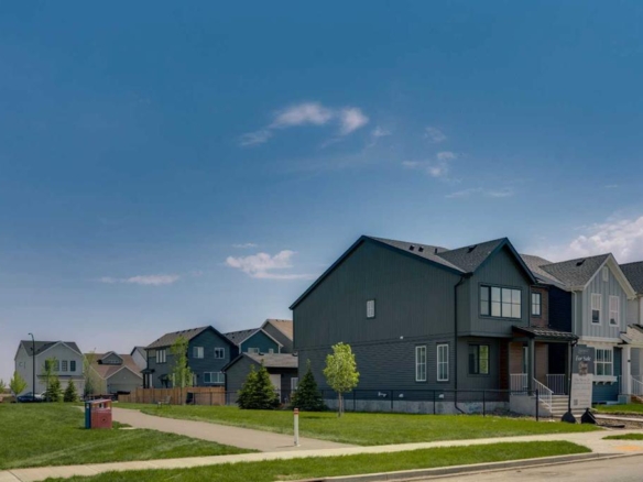 76 Heirloom Drive SE, Calgary, Alberta, T3M 2M6