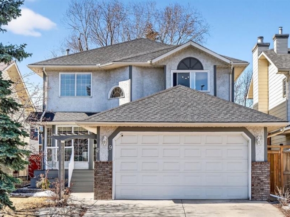 29 Sundown Way SE, Calgary, Alberta, T2X 3B8