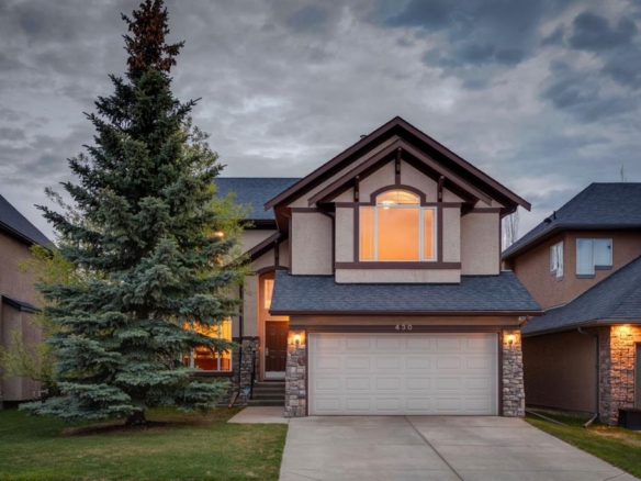430 Discovery Ridge Boulevard SW, Calgary, Alberta, T3H 5T7