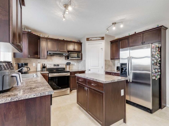 31 Taralake Gardens NE, Calgary, Alberta, T3J 0A8
