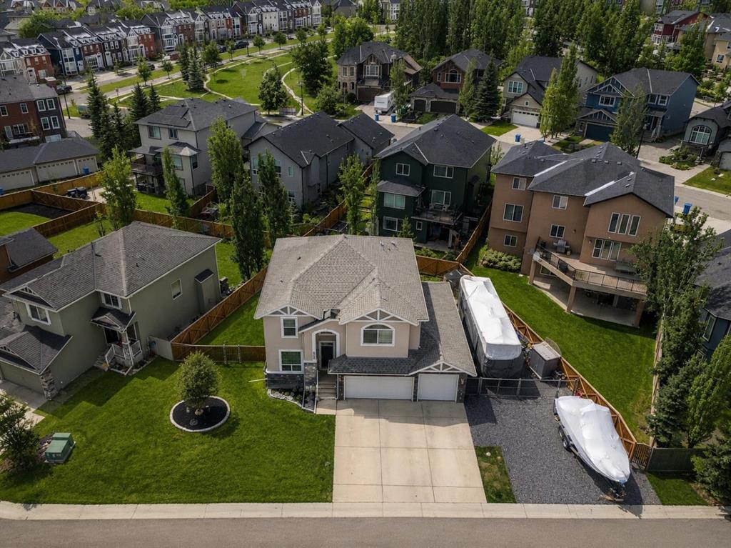 184 Magenta Crescent, Chestermere, Alberta, T1X 0K9