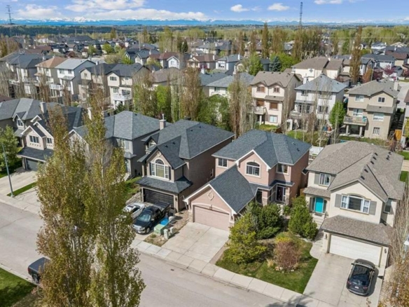 114 Tuscany Glen Place NW, Calgary, Alberta, T2L 2Z4