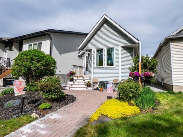 6432 18A Street SE, Calgary, Alberta, T2C 0N3