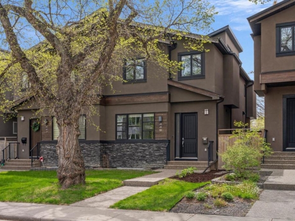 449 28 Avenue NW, Calgary, Alberta, T2M 2K7