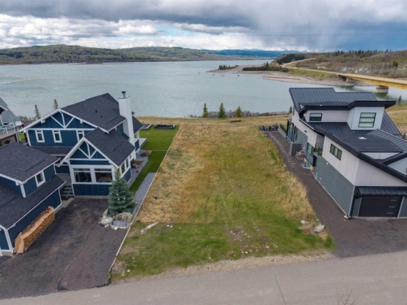 403 Cottageclub Grove, Rural Rocky View County, Alberta, T4C1B1