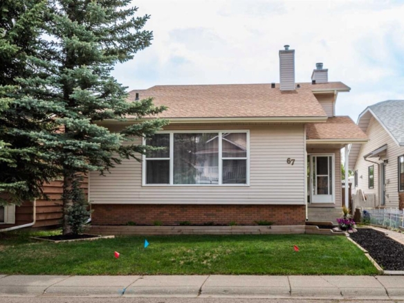 67 Deersaxon Circle SE, Calgary, Alberta, T2J6R5