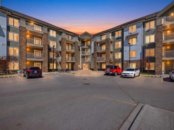 #1408 6118 80 Avenue NE, Calgary, Alberta, T3J 0S6