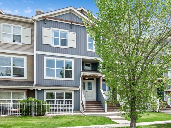 #1410 10 Auburn Bay Avenue SE, Calgary, Alberta, T3M0P6