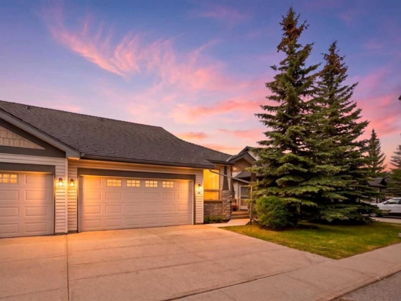 131 Springbank Terrace SW, Calgary, Alberta, T3H 4S8