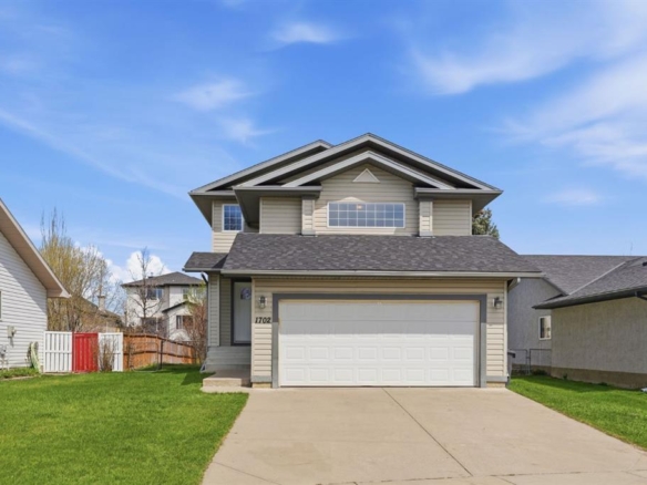 1702 Riverside Drive NW, High River, Alberta, T1V1W9