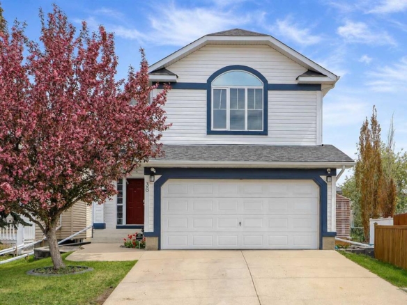 36 Mt Selkirk Close SE, Calgary, Alberta, T2Z 2R6