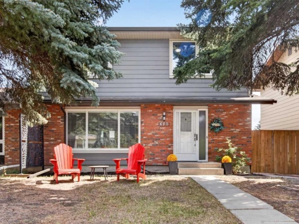 348 Midlake Boulevard SE, Calgary, Alberta, T2X 1M9