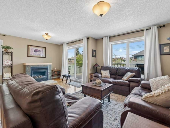 #2 2412 Kensington Road NW, Calgary, Alberta, T2N3S1