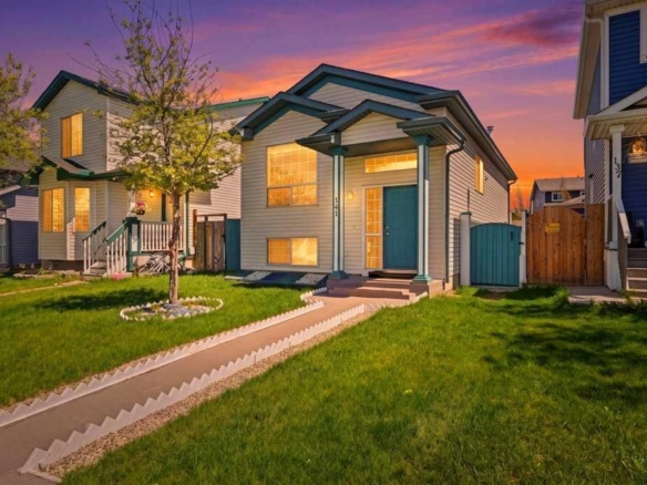 141 Martin Crossing Crescent NE, Calgary, Alberta, T3J3S9