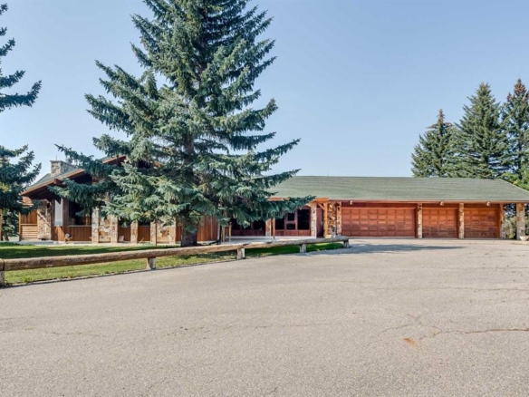 273167 Range Road 25, Rural Rocky View County, Alberta, T4B 4P6