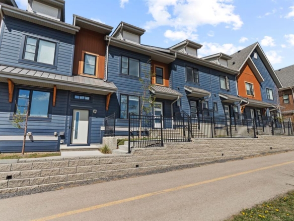 241 Livingston Common NE, Calgary, Alberta, T3P 1K1